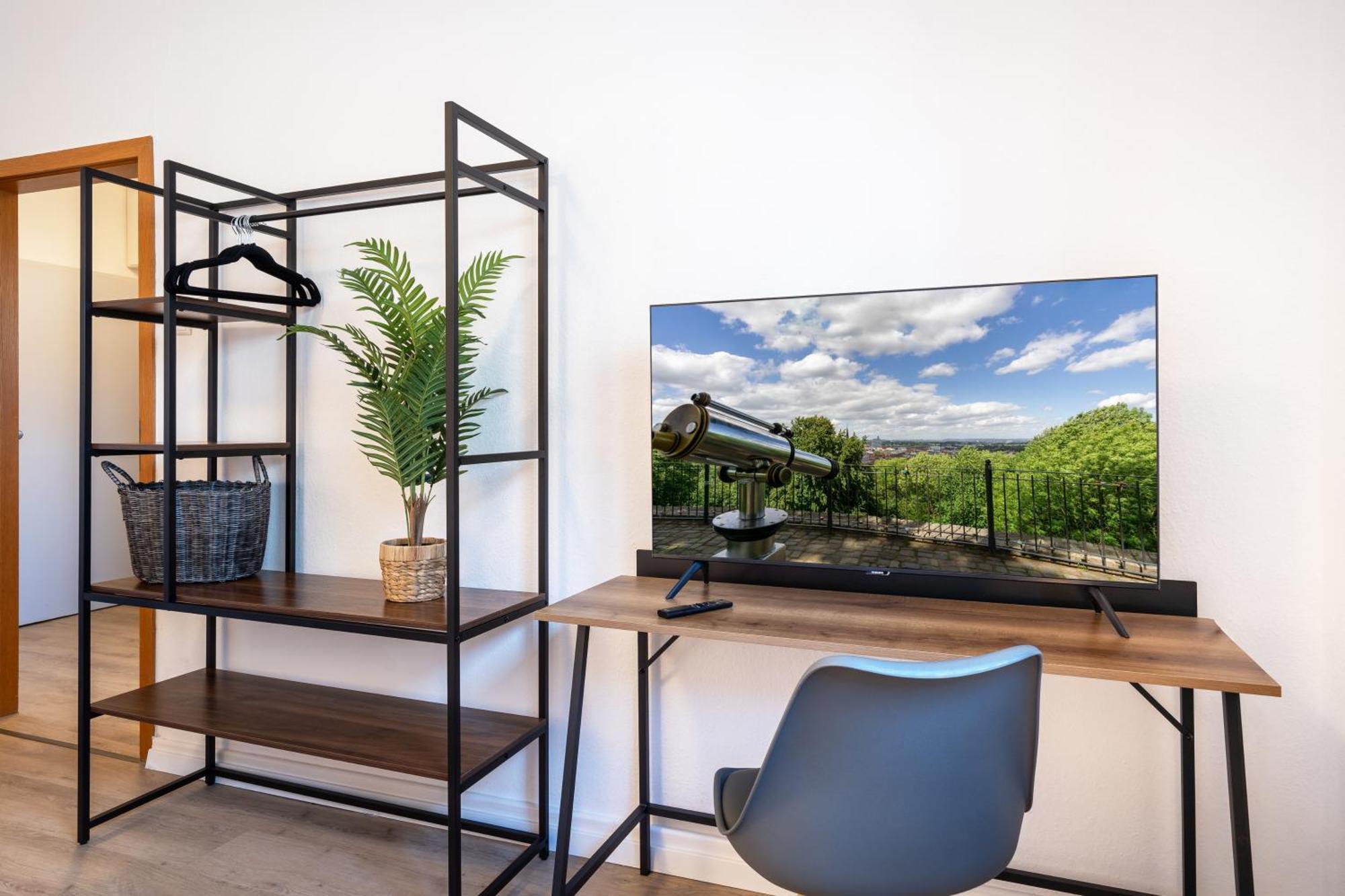 Cityapartment Wagner Mit Netlix Bielefeld Dış mekan fotoğraf